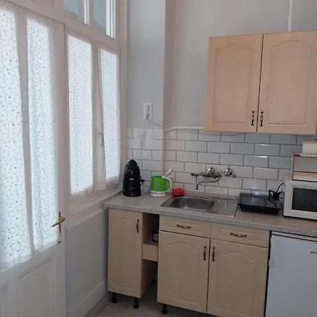 Appartement Quiet Place In The Center Budapest