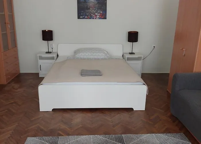 Apartament Quiet Place In The Center